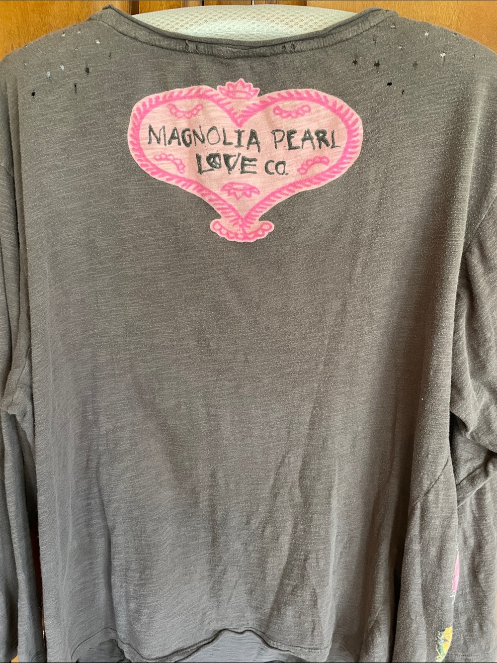 MAGNOLIA PEARL Classic Distressed Tee - Long Sleeve - Picture 4 of 12